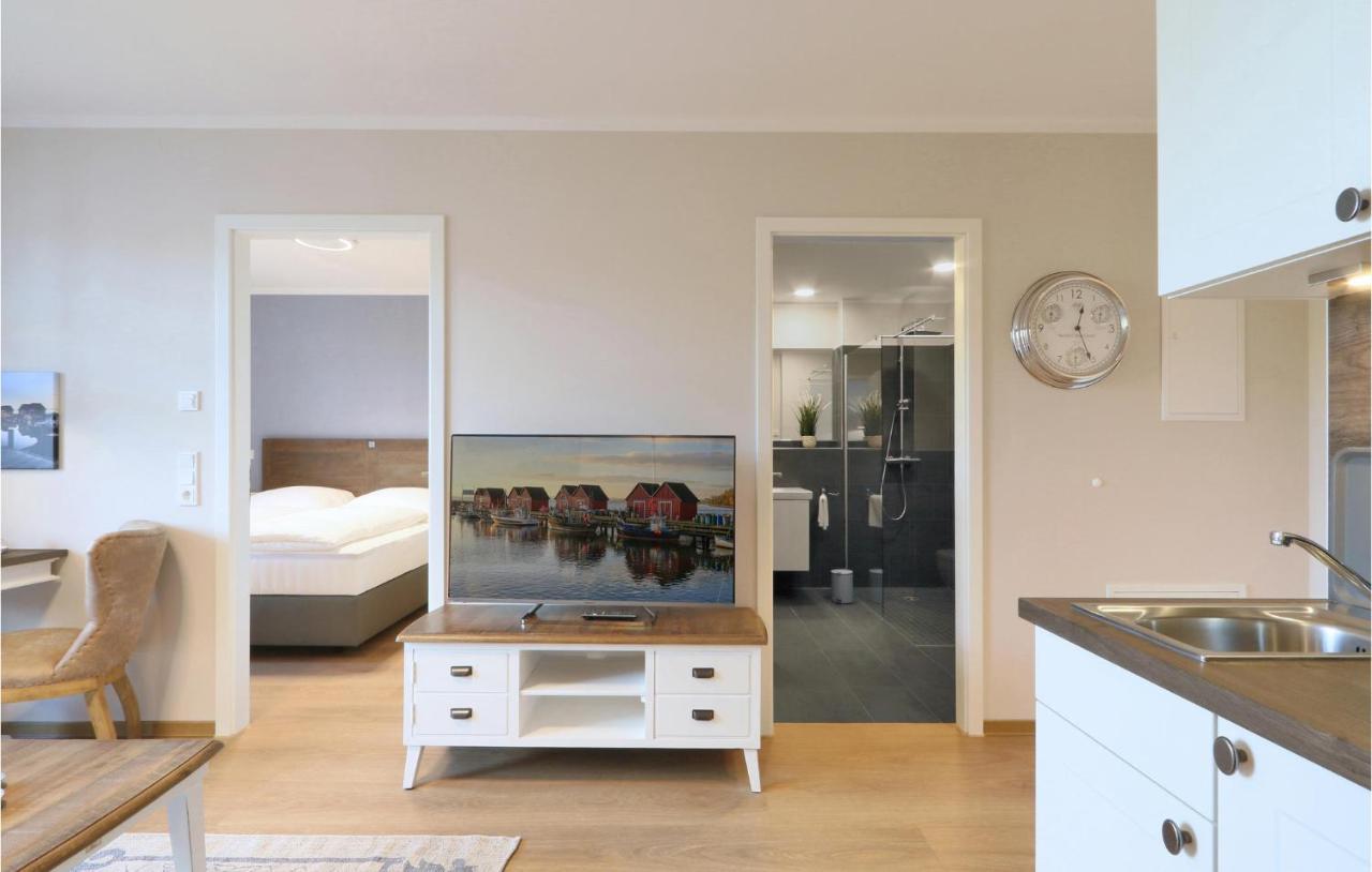 Stunning apartment in Ostseebad Boltenhagen with 1 Bedrooms, Sauna&WiFi Exterior foto